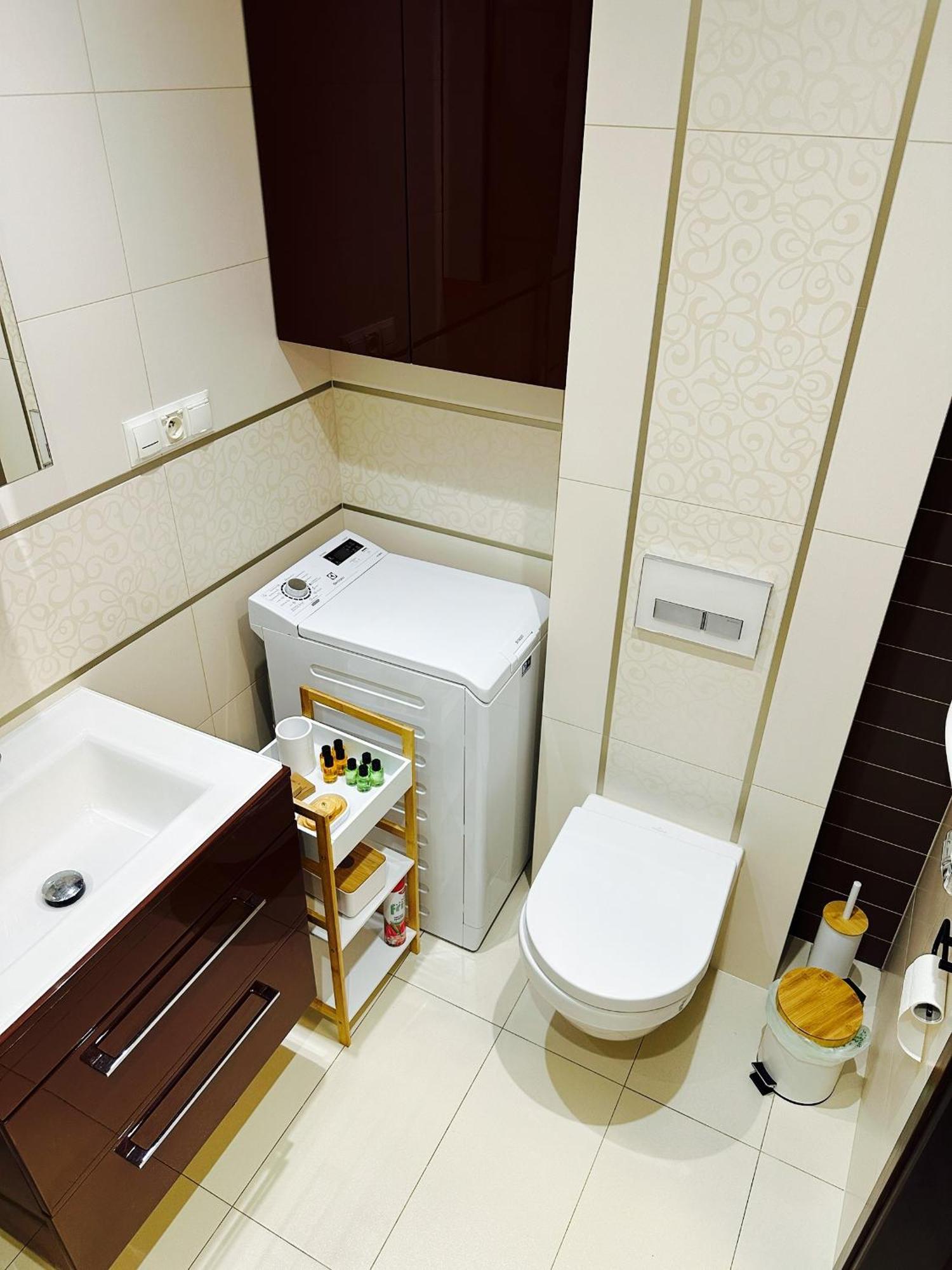 Krakowska Comfort - Strong Wifi And Free Parking Warsaw Exterior photo